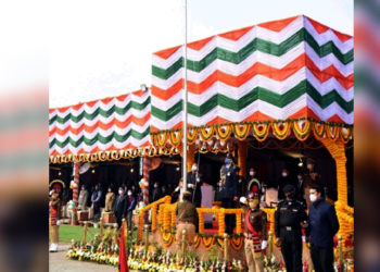 খানাপাৰাত গণৰাজ্য দিৱসৰ পতাকা উত্তোলন ৰাজ্যপাল জগদশী মুখীয়ে