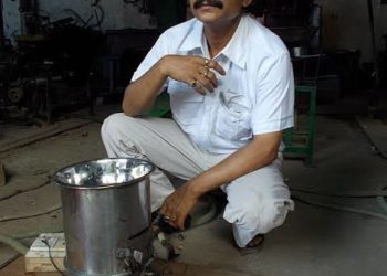 নাবালিকা যৌন নিৰ্যাতনত অভিযুক্ত পদ্মশ্ৰী উদ্ধৱ ভঁৰালী হব নেকি গ্ৰেপ্তাৰ!অগ্ৰিম জামিন নাকচ