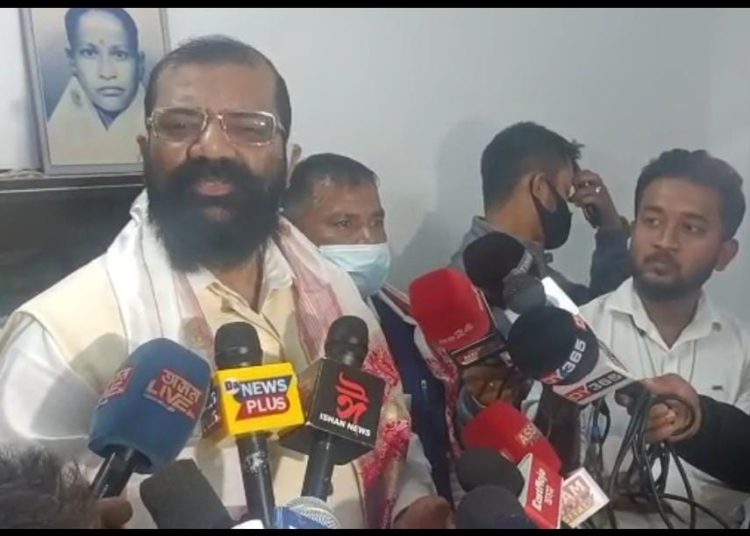 অসম-মেঘালয় ৬টা বিবাদমান এলেকা পাঁচ সংগঠনে পৰিদৰ্শন কৰিম- ডঃ সমুজ্জ্বল ভট্টাচাৰ্য্য