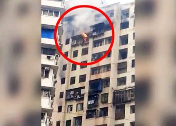মুম্বাইৰ বহুমহলীয়া অট্টালিকাত অগ্নিকাণ্ডত নিহত ২, আহত কেইবাজনো