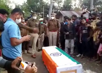 হোজাইৰ হীৰাবস্তিত সেনা জোৱানক শেষ শ্ৰদ্ধাঞ্জলী