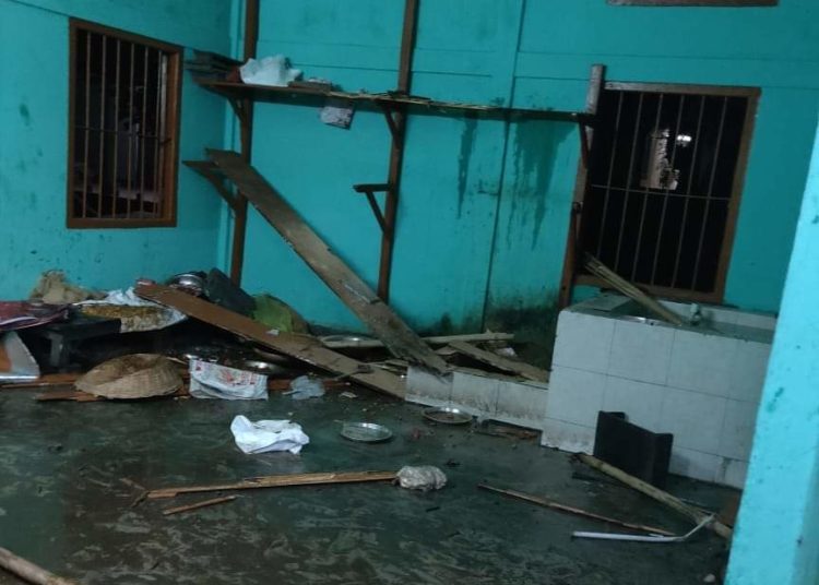 কটন বিশ্ববিদ্যালয়ত নিৰ্বাচন কেন্দ্ৰিক হিংসা: