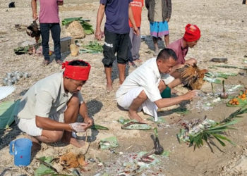 কাৰবি আংলঙত উলহ-মালহেৰ পৰাম্পৰাগত উৎসৱ ‘ৰংকেৰ’ পূজা উদযাপন