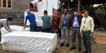 ডিফু এছবিআই-এ মেট্ৰেছ প্ৰদান ধনশিৰি অনাথ আশ্ৰমক