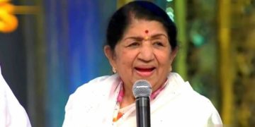 প্রথম ৰেকর্ডিঙত ২৫ টকা উপাৰ্জন ‘লতা দিদি’ৰ!