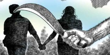 অন্য সম্প্ৰদায়ৰ সৈতে কৰা প্ৰেমৰ শাস্তি, জীয়েকক হত্যা মাতৃৰ