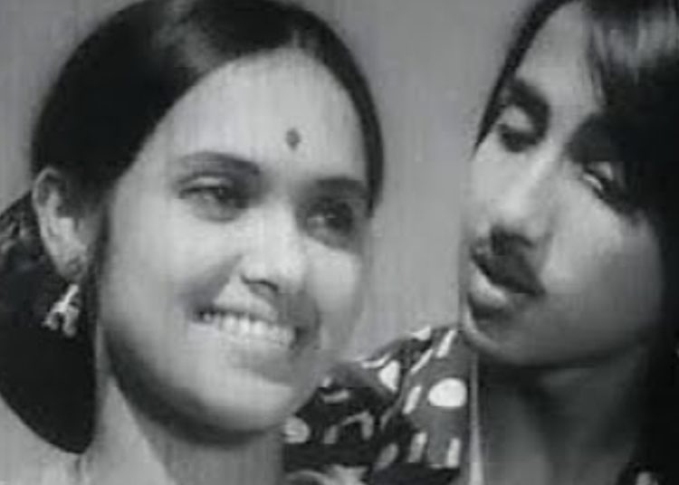 অসমীয়া ছবি ক্ষেত্ৰখনৰ এগৰাকী জনপ্ৰিয় অভিনেত্ৰী কাশ্মিৰী শইকীয়া বৰুৱাঃ