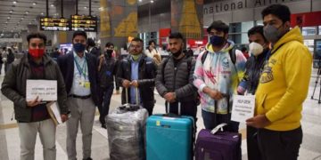 ১৮-৬০ বছৰীয়া পুৰুষসকলে নোৱাৰে ইউক্রেইন এৰিব