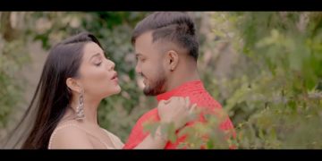 নীল আকাশ-পাপৰী গগৈৰ কণ্ঠৰে, দীপজ্যোতি মহন্তৰ পৰিচালনাৰে মুক্তিপ্ৰাপ্ত “কইনা” ৰ জনপ্ৰিয়তা অব্যাহতঃ