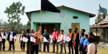 ডিফুৰ মাঞ্জাত ইয়াণ্ডাবু সন্ধি উপলক্ষে : মহাসংঘই উৰুৱালে ক’লা পতাকা