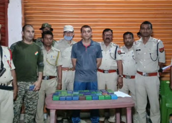 খটখটীত তিনি কোটি মূল্যৰ সন্দেহযুক্ত হেৰইনসহ সৰবৰাহকাৰী আটক