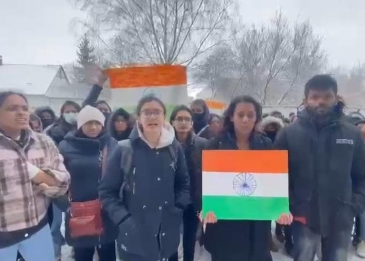 হাঙ্গেৰী হৈ উদ্ধাৰকাৰ্য শেষ পর্যায়ত : জনালে নতুন দিল্লীয়ে