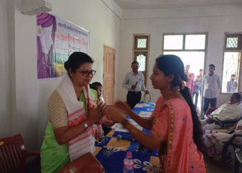 বোকাখাতৰ ৰজাবাৰী প্ৰাথমিক বিদ্যালয়ৰ উদ্যোগত নাৰী দিৱসৰ ব্যতিক্ৰমী পদক্ষেপঃ