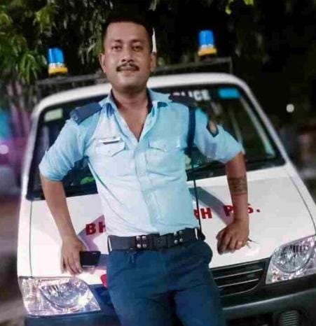 ভঙাগড় আৰক্ষী থানা কৰ্তব্যৰত যান-বাহন শাখাৰ আৰক্ষী জোঁৱানৰ মৃত্যু 1 ভঙাগড় আৰক্ষী থানা কৰ্তব্যৰত যান-বাহন শাখাৰ আৰক্ষী জোঁৱানৰ মৃত্যু