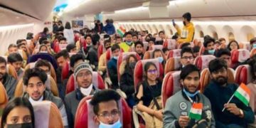 যুদ্ধৰ মাজতেই ভাৰতীয় শিক্ষাৰ্থীসকলক অনলাইন শিক্ষাদান কৰিছে ইউক্রেইনৰ শিক্ষকসকলে!