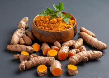 কেঁচা হালধিৰ কেইটামান বিশেষ গুণ