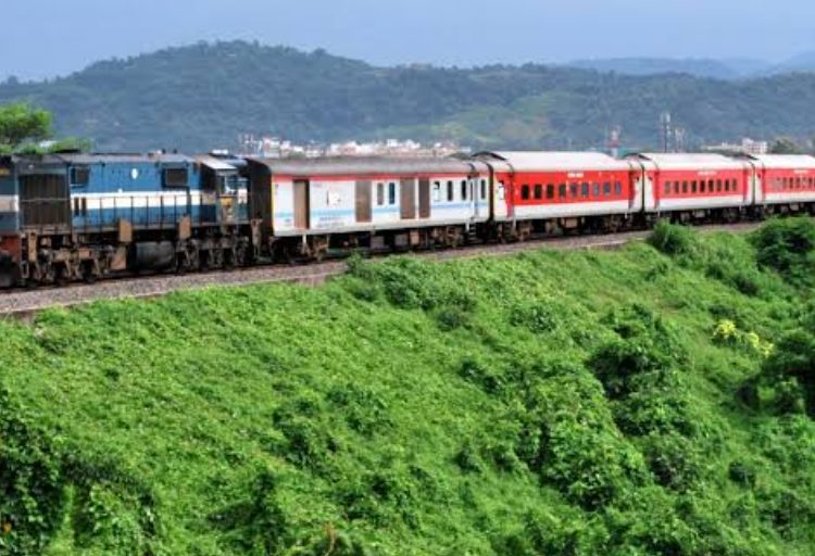 Two new summer train services in DHR section for tourists   