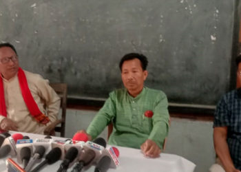 পৰিষদীয় নিৰ্বাচনৰ পূৰ্বে এপিএইছএলচি আৰু এএছডিচিৰ মাজত ফাঁট