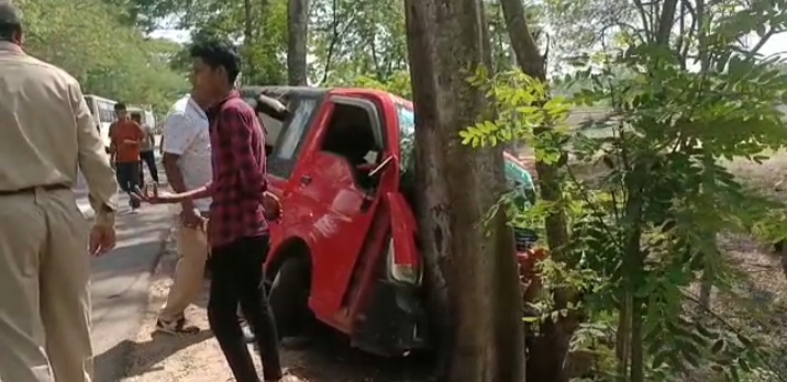 পথ দুৰ্ঘটনা