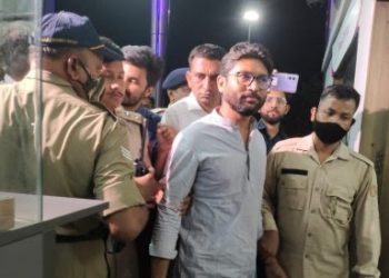 বিধায়ক জিগনেশ মেৱানীক গ্ৰেপ্তাৰ: গুৱাহাটীলৈ আনি আছে