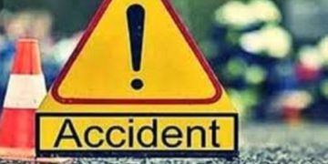 লখিমপুৰৰ চাউলধোৱাত পথ দুৰ্ঘটনাঃ নিহত ১ জন, আহত ২ জন-