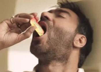 “ধঁপাত জাতীয় বস্তুৰ ব্যৱসায় বন্ধ কৰক, বিজ্ঞাপন নহয়”- অজয় দেৱগন