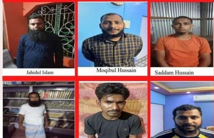 বৰপেটা জিলাত আটক ৬ জেহাদীঃ সংবাদ মেল সম্বোধন কৰি জনালে আৰক্ষী অধীক্ষক অমিতাভ সিনহাই: 1 বৰপেটা জিলাত আটক ৬ জেহাদীঃ সংবাদ মেল সম্বোধন কৰি জনালে আৰক্ষী অধীক্ষক অমিতাভ সিনহাই: