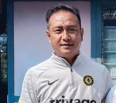 কাৰ্বি আংলংৰ হৰেণ ইংতিক অসম ৰাজ্যিক মহিলা ফুটবলৰ সহকাৰী প্ৰশিক্ষক পদত নিযুক্তি: 1 কাৰ্বি আংলংৰ হৰেণ ইংতিক অসম ৰাজ্যিক মহিলা ফুটবলৰ সহকাৰী প্ৰশিক্ষক পদত নিযুক্তি: