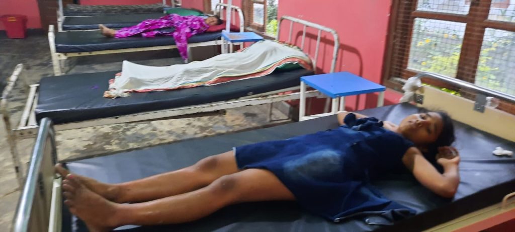 ব্ৰজপাতৰ ফলত আঘাতপ্ৰাপ্ত
