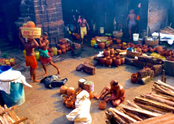 পুৰীৰ মন্দিৰত তাণ্ডৱ! ভাঙিল জগন্নাথৰ ৫৬ ভোগ ৰন্ধা চুলা!