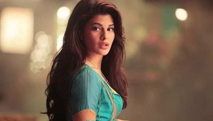 অভিনেত্রী জেকলিন ফার্নান্ডেজ