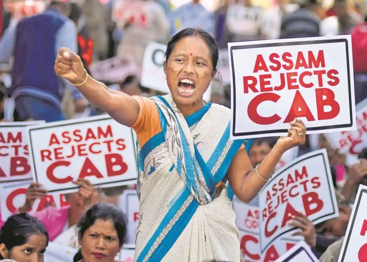 কা' কাৰ্যকৰী কৰা অমিত শ্বাহৰ ঘোষণাক প্ৰত্যুত্তৰ ৰাইজৰ দল, AIUDF, আছু-AJYCP, 1 কা’ কাৰ্যকৰী কৰা অমিত শ্বাহৰ ঘোষণাক প্ৰত্যুত্তৰ ৰাইজৰ দল, AIUDF, আছু-AJYCP,