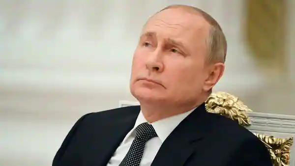 Vladimir Putin I ৰাছিয়াৰ ৰাষ্ট্ৰপতি হৃদৰোগত আক্ৰান্ত! টেলিগ্ৰামৰ দাবীক লৈ চাঞ্চল্য 2 ৰাছিয়াৰ ৰাষ্ট্ৰপতি
