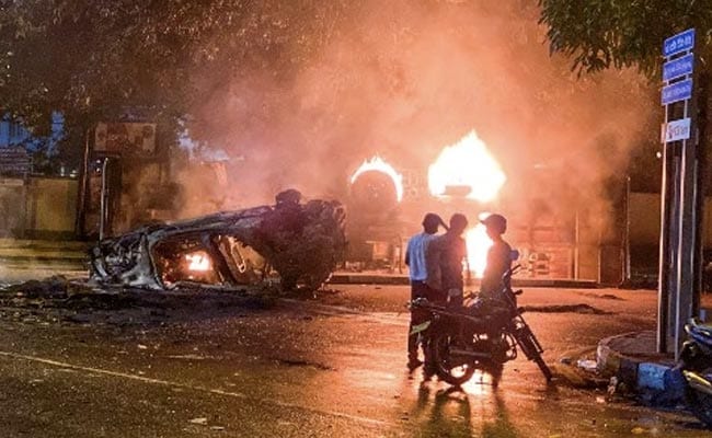 শ্রীলঙ্কাত ব্যাপক হিংসা