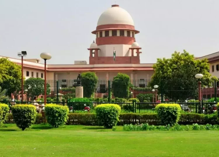 বৃহস্পতিবাৰেই আস্থাভোট, ছুপ্রিম কোর্টত মুখথেকেচা উদ্ধৱ থাকৰেৰ: 1 বৃহস্পতিবাৰেই আস্থাভোট, ছুপ্রিম কোর্টত মুখথেকেচা উদ্ধৱ থাকৰেৰ: