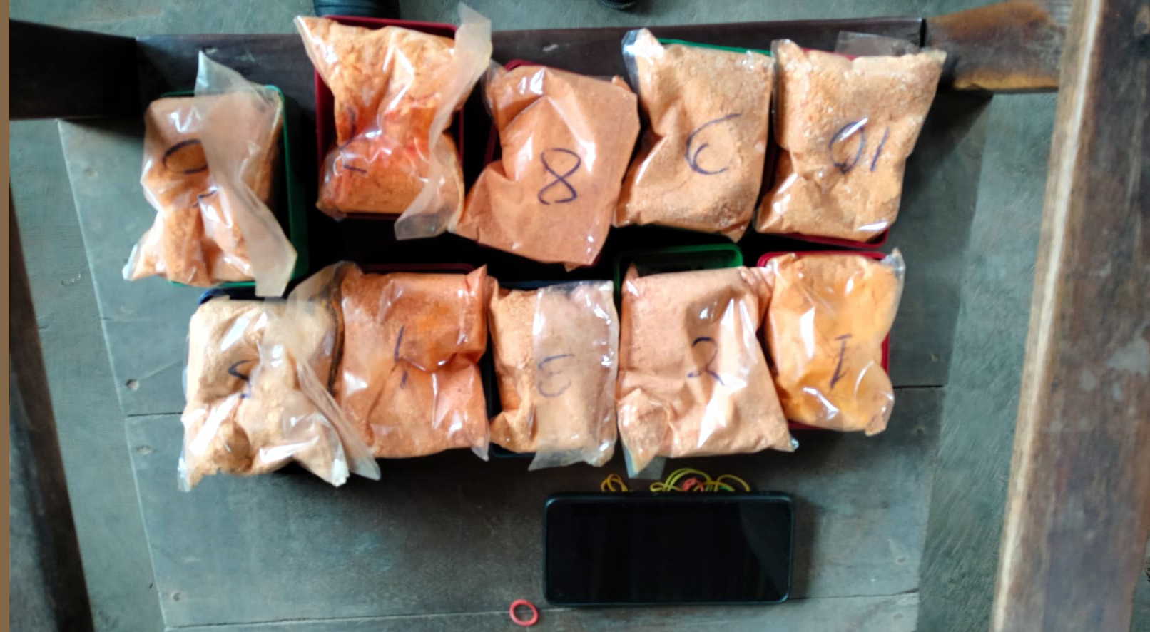 খটখটীত মহিলাৰ দেহত লুকুৱাই অনা ড্ৰাগছ উদ্ধাৰ : দুই মহিলাসহ এজন পুৰুষ আটক 4 drugP2 1 2 | ASSAM TIMES POST