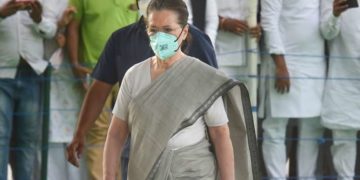 নাকেৰে ৰক্ত ক্ষৰণ, শ্বাসনলীত সংক্রমণ! চিকিৎসাধীন চোনিয়া গান্ধী: