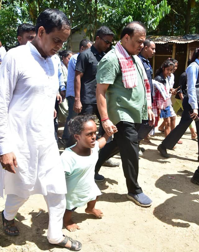 মুখ্যমন্ত্ৰী ড° হিমন্ত বিশ্ব শৰ্মা