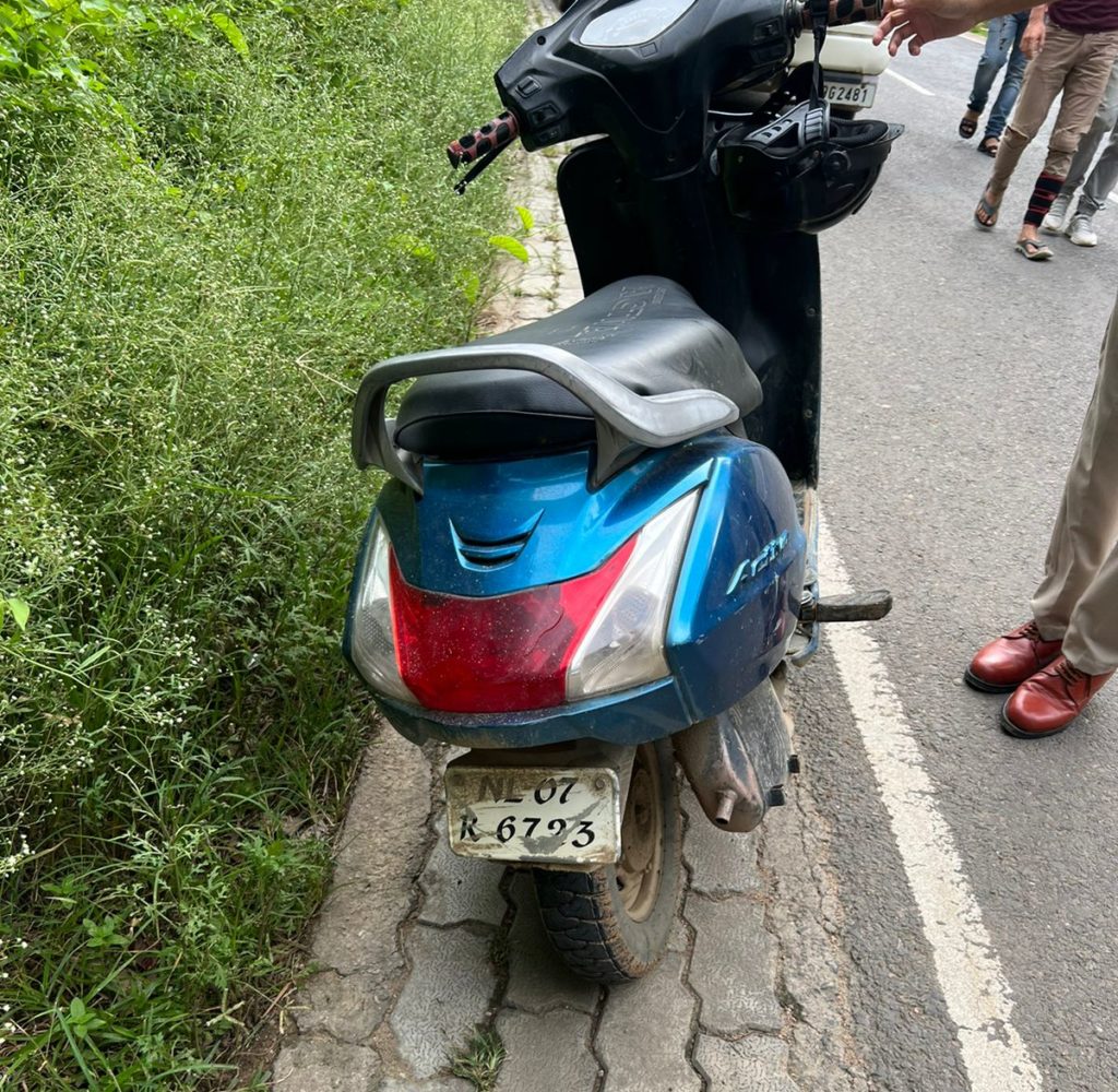 স্কুটীত তালাচী চলাইসোতৰ হাজাৰ দুশ টা নিচাযুক্ত জাবা টেবলেট জব্দ