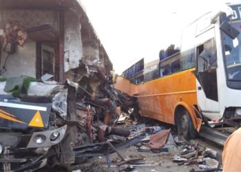 উত্তৰ প্ৰদেশত দুখন বাছৰ মুখামুখী সংঘৰ্ষত ৮ জন নিহত, আহত আন ২০