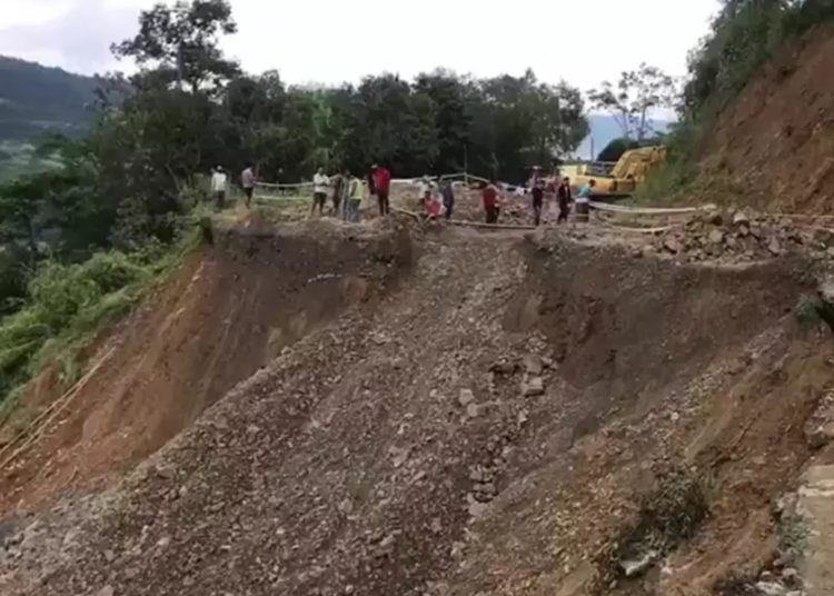 Manipur Landslide:মণিপুৰত শনিবাৰে পুনৰ উদ্ধাৰ ৮ গৰাকীৰ মৃতদেহ