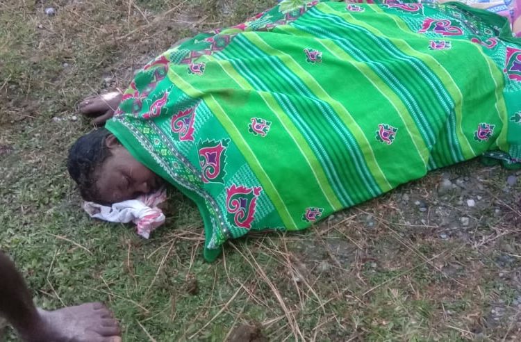 ভূই ৰুই ঘৰলৈ ওভতাৰ পথত বজ্ৰ পৰি নিহত এগৰাকী মহিলা, আনহাতে আহত দুই মহিলাঃ