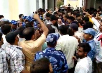 পাটনাৰ নিজে পঢ়া কলেজতে ছাত্ৰ-ছাত্ৰীৰ প্ৰতিবাদৰ সন্মুখীন নাড্ডা, বিজেপিৰ সভাপতিক উদ্দেশ্যি ‘গো বেক’ শ্লোগান: