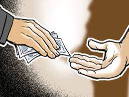 Health official held with bribe money: