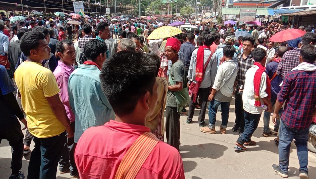 পৰিষদৰ নিৰ্বাচন পুণৰ অনুষ্ঠিত কৰাৰ দাবীত ডিফুত এপিএইছএলচিৰ গণ বিক্ষোভ কাৰ্যসূচী:
