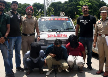 ৰোগীৰ বাবে ব্যৱহৃত এম্বুলেন্সেৰে নিচাজাতীয় সামগ্ৰীৰ চোৰাং ব্যৱসায়: