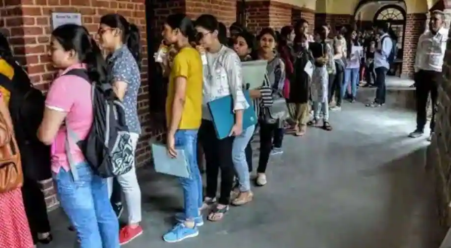 ভুৱা বিশ্ববিদ্যালয়ৰ তালিকাঃ