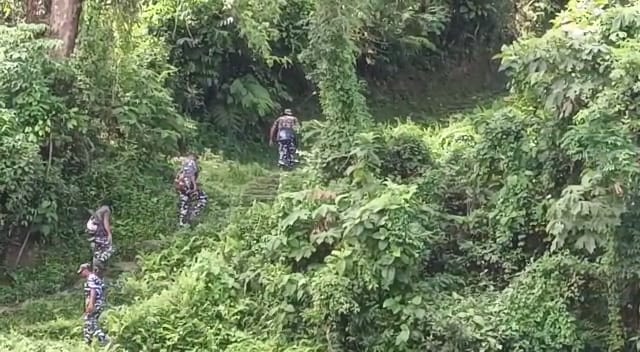 ভাৰতীয় সেনাৰ ওপৰত আক্ৰমণ