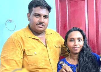 এটা নিশাৰ ভিতৰত এজন অটো চালক হৈ পৰিল কোটি পতিঃ