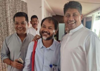 অখিল-পীযুষ-পবিত্ৰ একেটা ফ্ৰেমত অসম বিধানসভাত